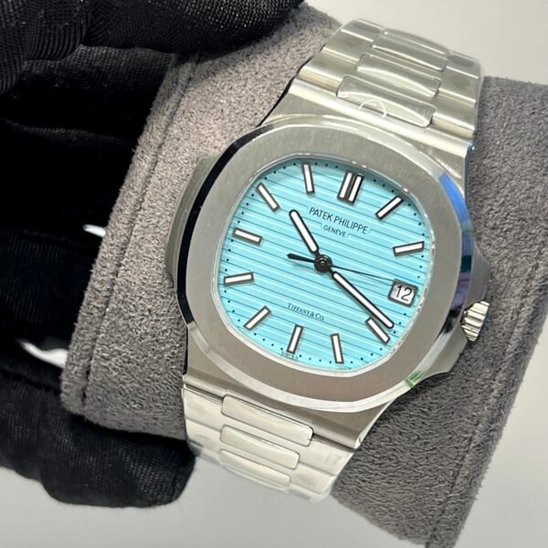 Patek Philippe Nautilus 5711/1A-018 Tiffany Blue Super clone watch