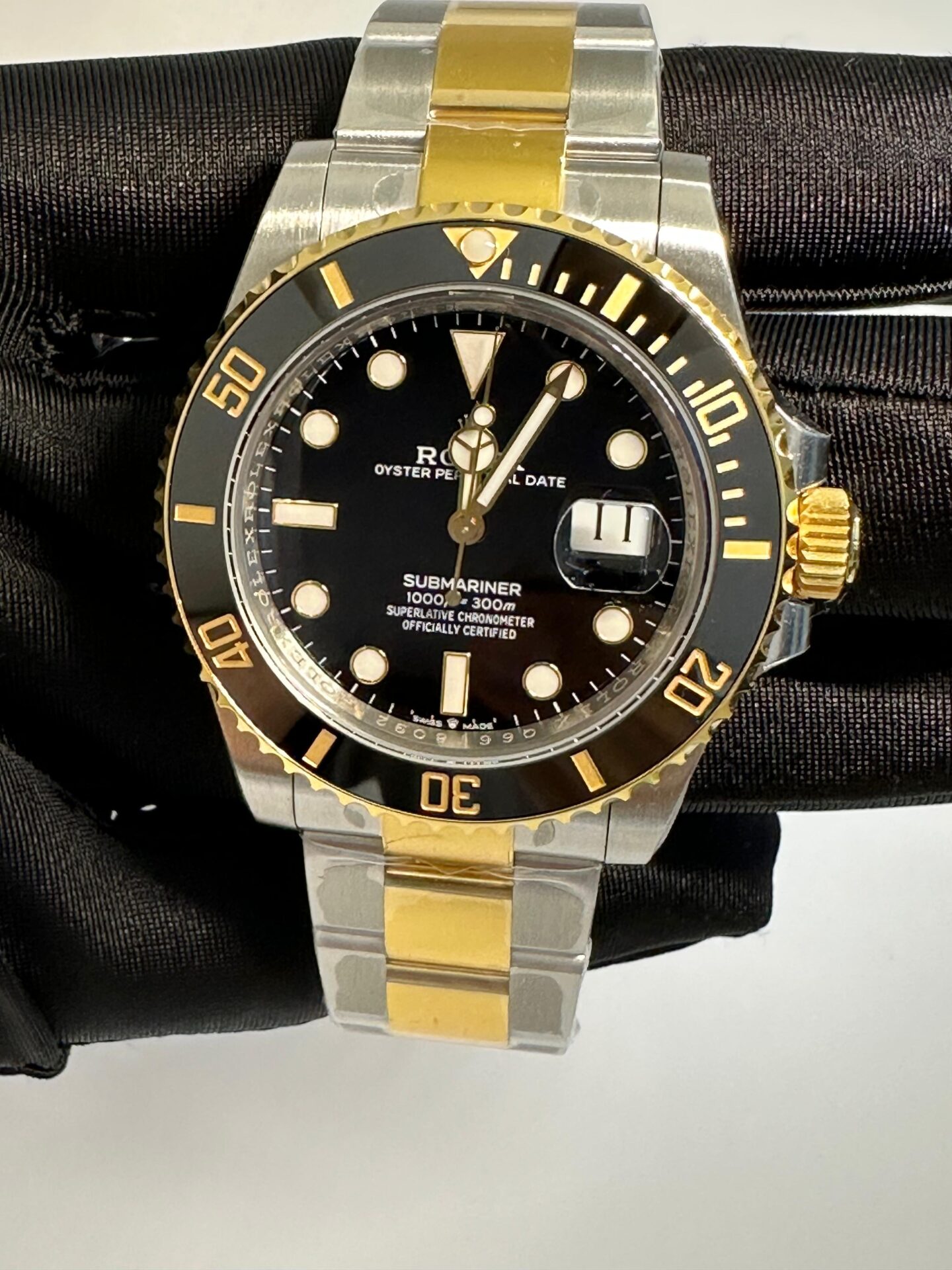 Rolex Submariner Two-Tone Black Dial Rolex Submariner Two-Tone Black Dial