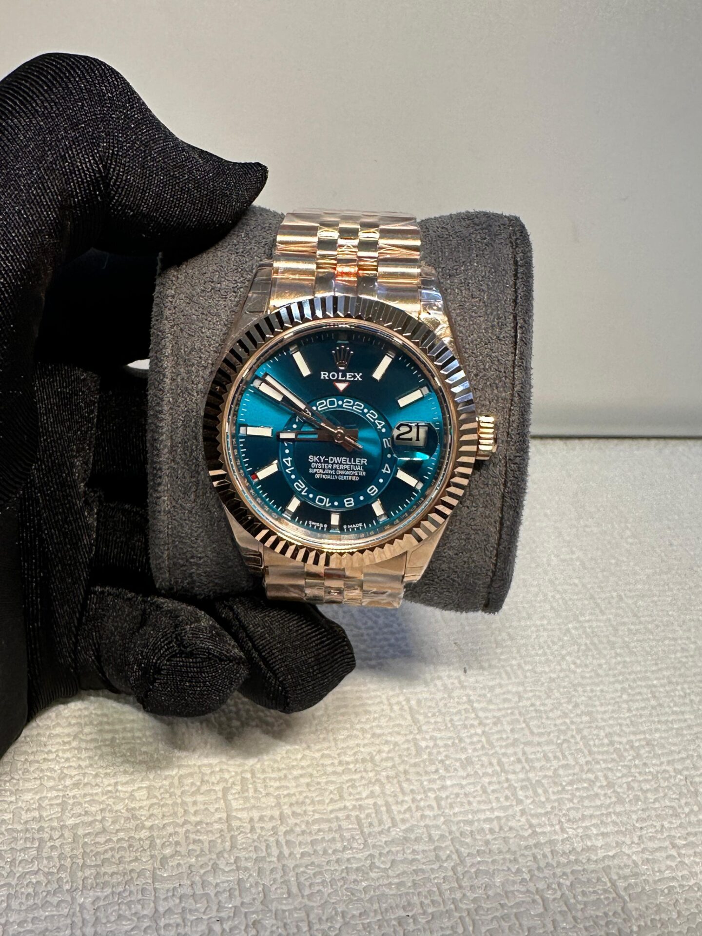 Rolex Sky-Dweller Green Dial Rose Gold Rolex Sky-Dweller Green Dial Rose Gold